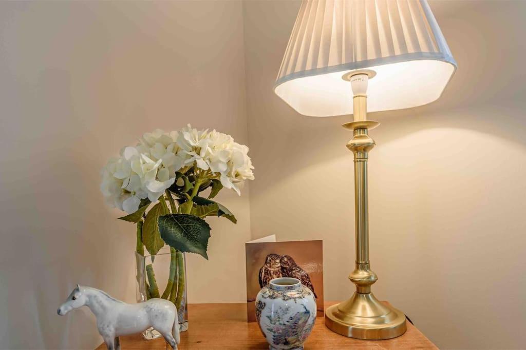 Ingledale Apartment, Ingleton, Yorkshire Dales National Park, Famous Three Peaks, Near The Lake District, Pets Are Welcome Ingleton  Exterior foto