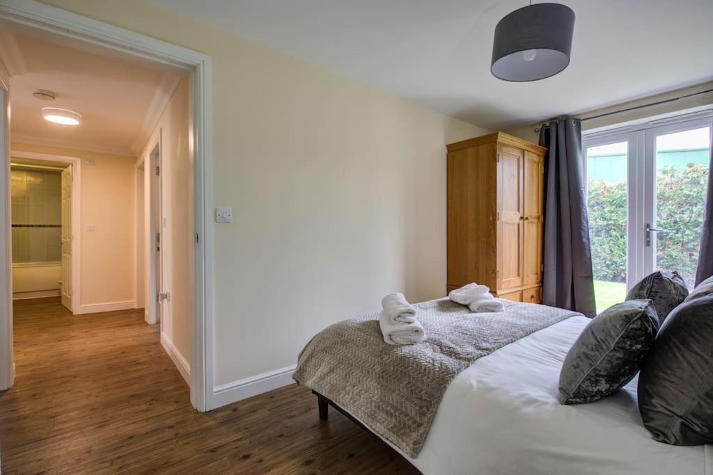Ingledale Apartment, Ingleton, Yorkshire Dales National Park, Famous Three Peaks, Near The Lake District, Pets Are Welcome Ingleton  Exterior foto