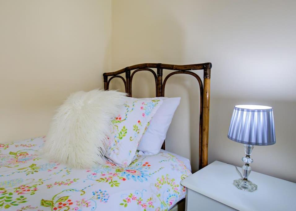 Ingledale Apartment, Ingleton, Yorkshire Dales National Park, Famous Three Peaks, Near The Lake District, Pets Are Welcome Ingleton  Exterior foto