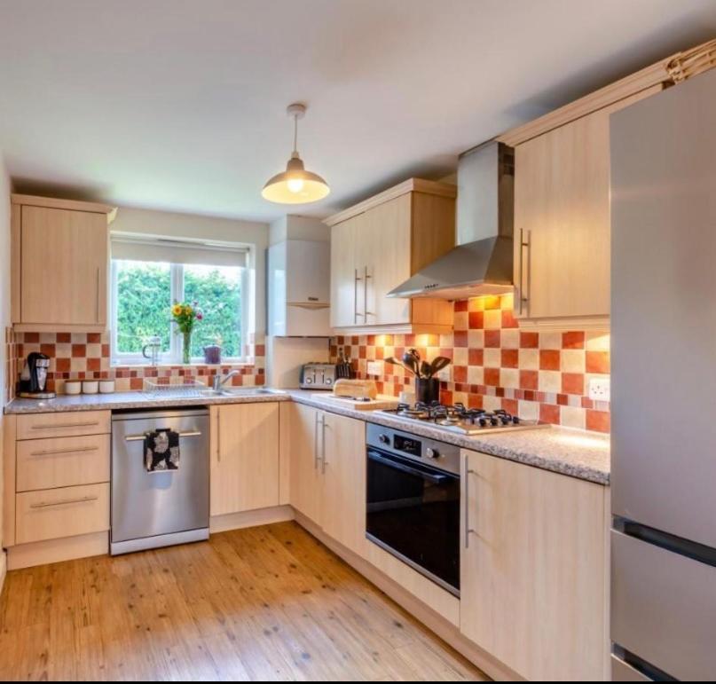 Ingledale Apartment, Ingleton, Yorkshire Dales National Park, Famous Three Peaks, Near The Lake District, Pets Are Welcome Ingleton  Exterior foto